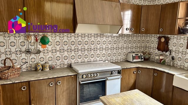 5 makuuhuone Omakotitalo myytävänä paikassa Albox mukana 
autotalli - 129 000 € (Ref: 8703317)