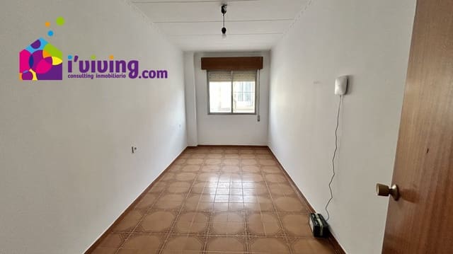 4 slaapkamer Flat te koop in Albox - € 59.500 (Ref: 8757285)