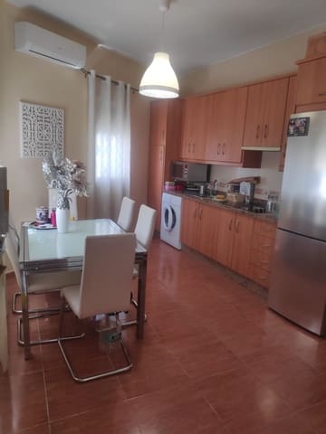 2 bedroom Apartment for rent in Albox - € 500 (Ref: 8803194)