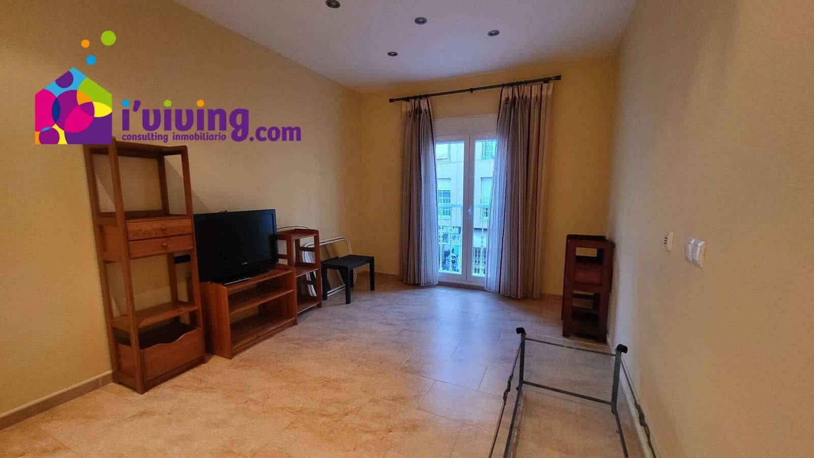 3 soveværelse Lejlighed til leje i Garrucha - € 600 (Ref: 8830152)