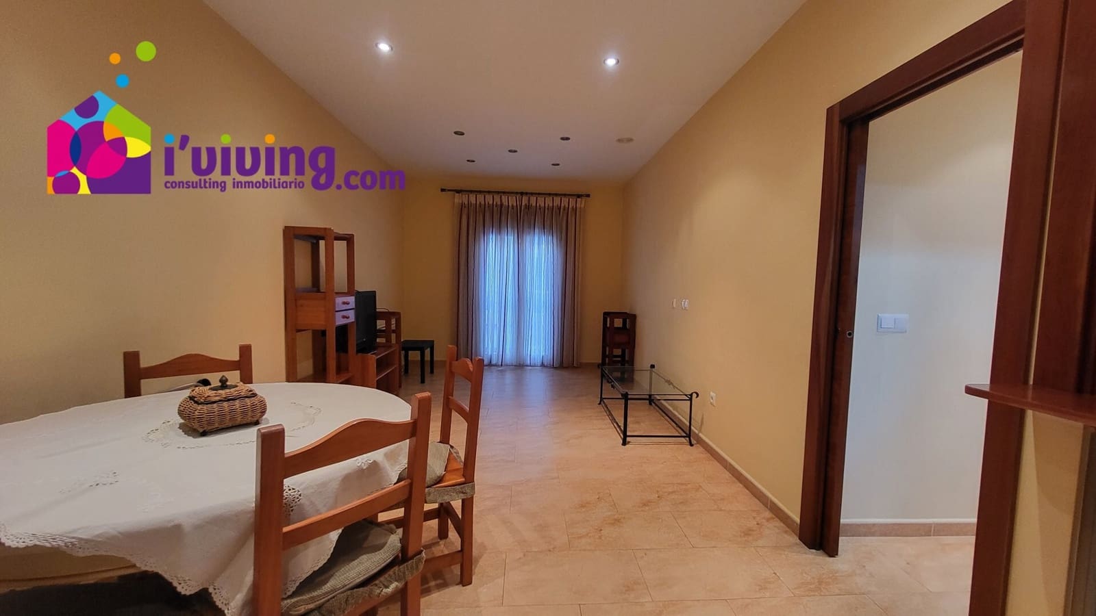 3 soveværelse Lejlighed til leje i Garrucha - € 600 (Ref: 8830152)