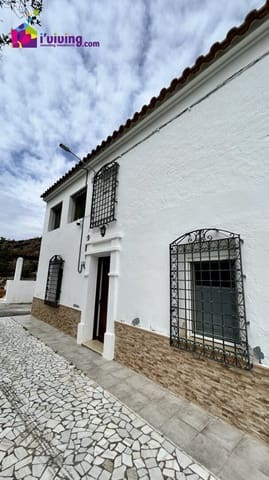 4 bedroom Finca/Country House for sale in Pocicas, Albox with garage - € 179,900 (Ref: 8914703)