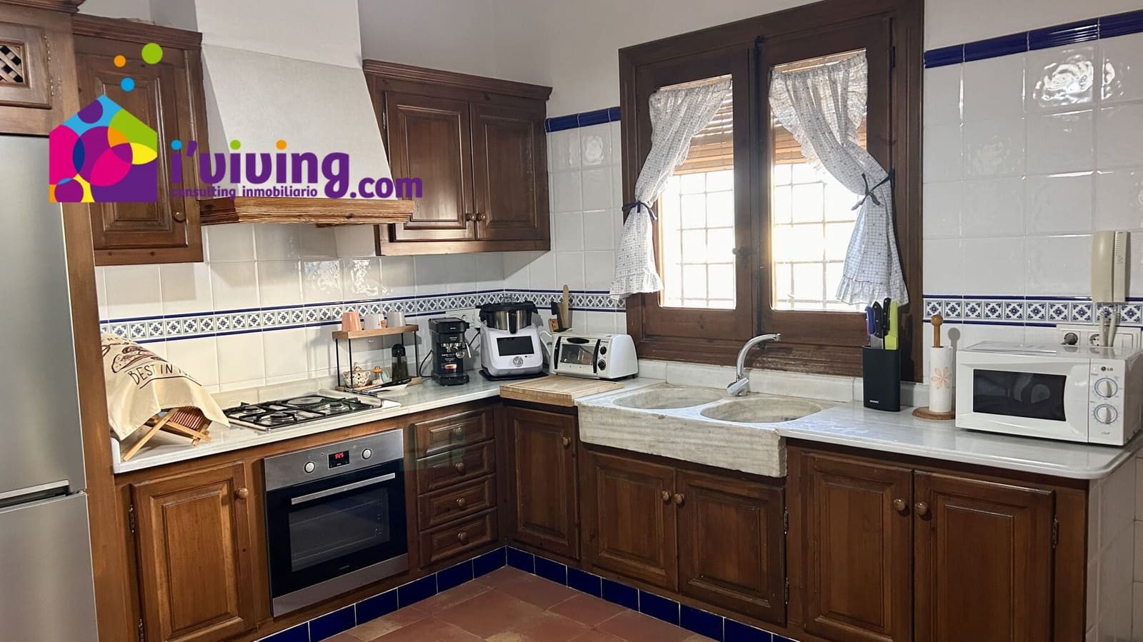 4 soveværelse Villa til salg i Locaiba med swimmingpool garage - € 399.000 (Ref: 8953465)