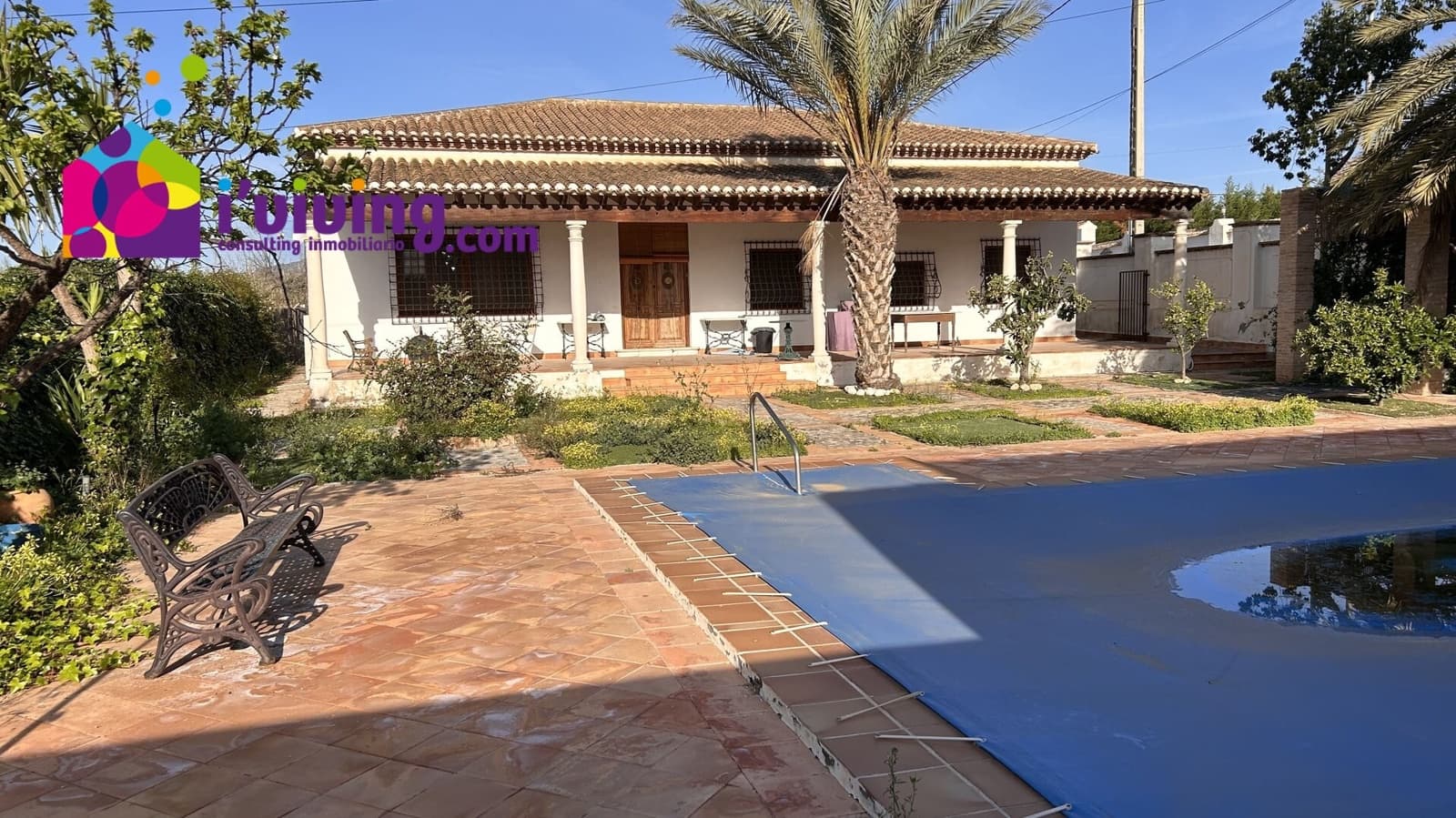 4 soveværelse Villa til salg i Locaiba med swimmingpool garage - € 399.000 (Ref: 8953465)