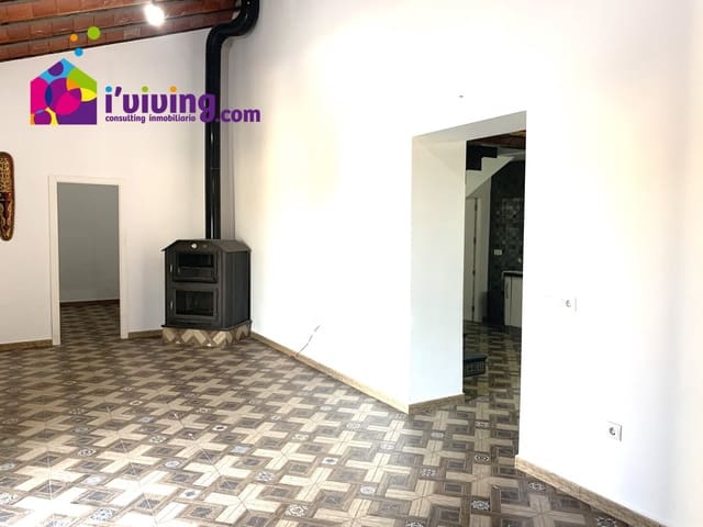 3 bedroom Villa for rent in Albox with pool garage - € 1,000 (Ref: 9230271)