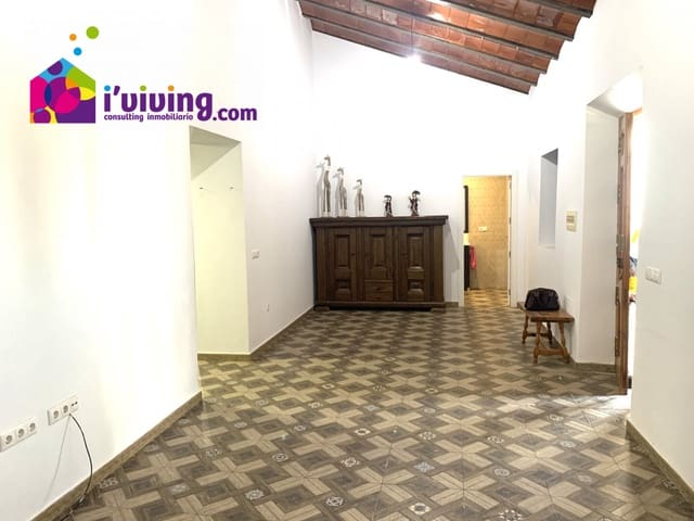 3 bedroom Villa for rent in Albox with pool garage - € 1,000 (Ref: 9230271)