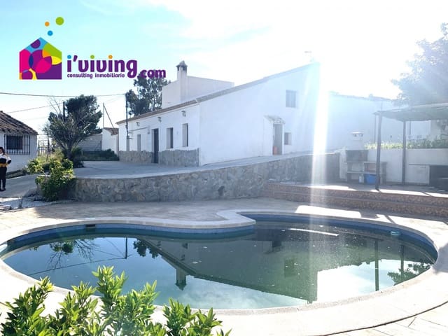 3 bedroom Villa for rent in Albox with pool garage - € 1,000 (Ref: 9230271)