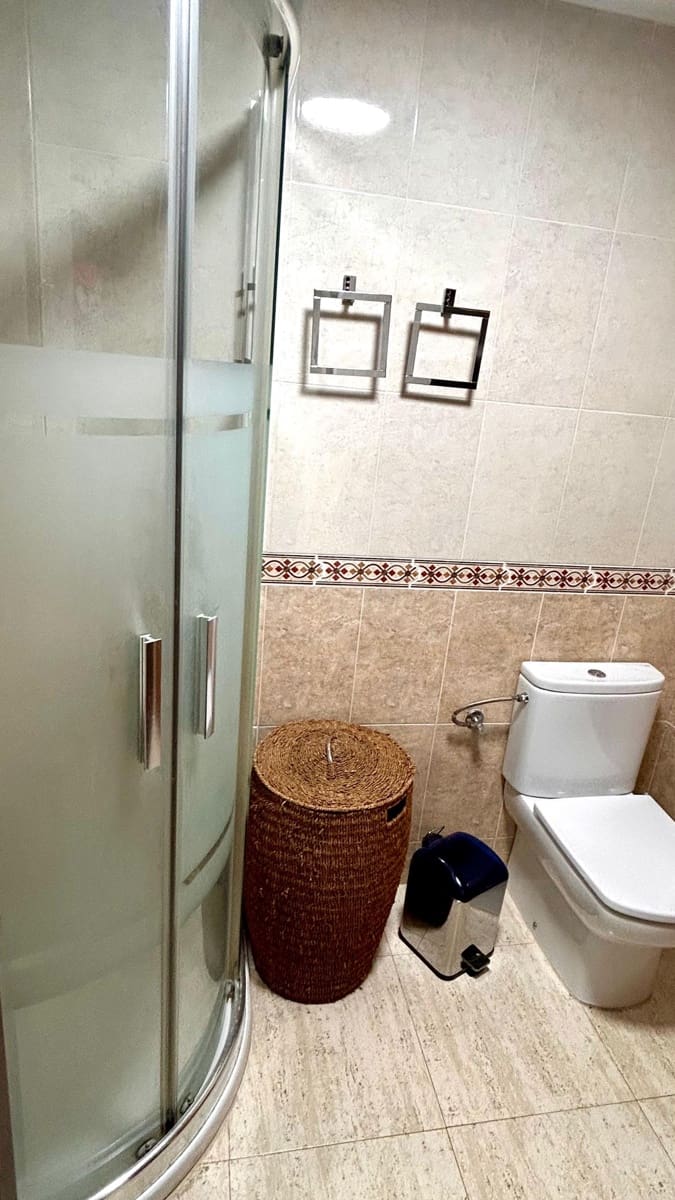 4 soveværelse Lejlighed til leje i Albox med garage - € 700 (Ref: 9385056)