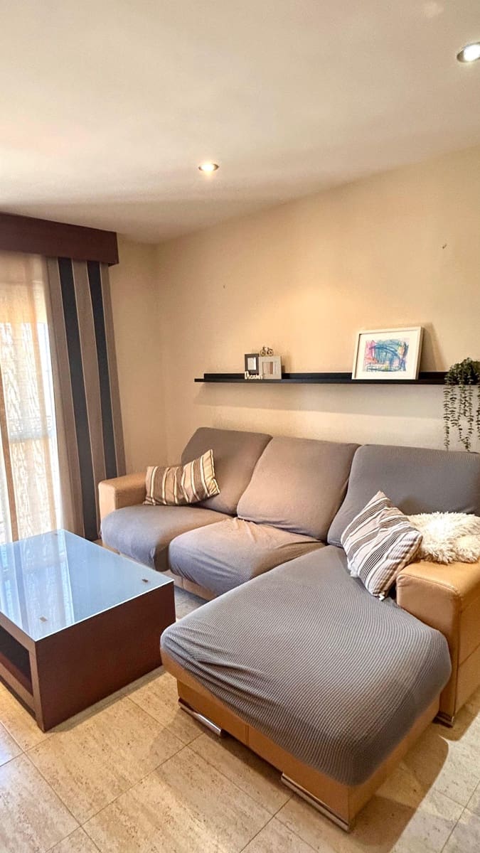 4 soveværelse Lejlighed til leje i Albox med garage - € 700 (Ref: 9385056)