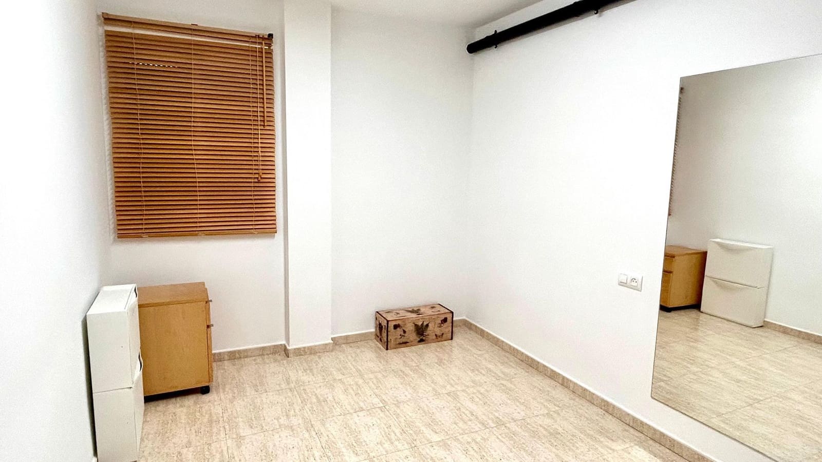 4 soveværelse Lejlighed til leje i Albox med garage - € 700 (Ref: 9385056)