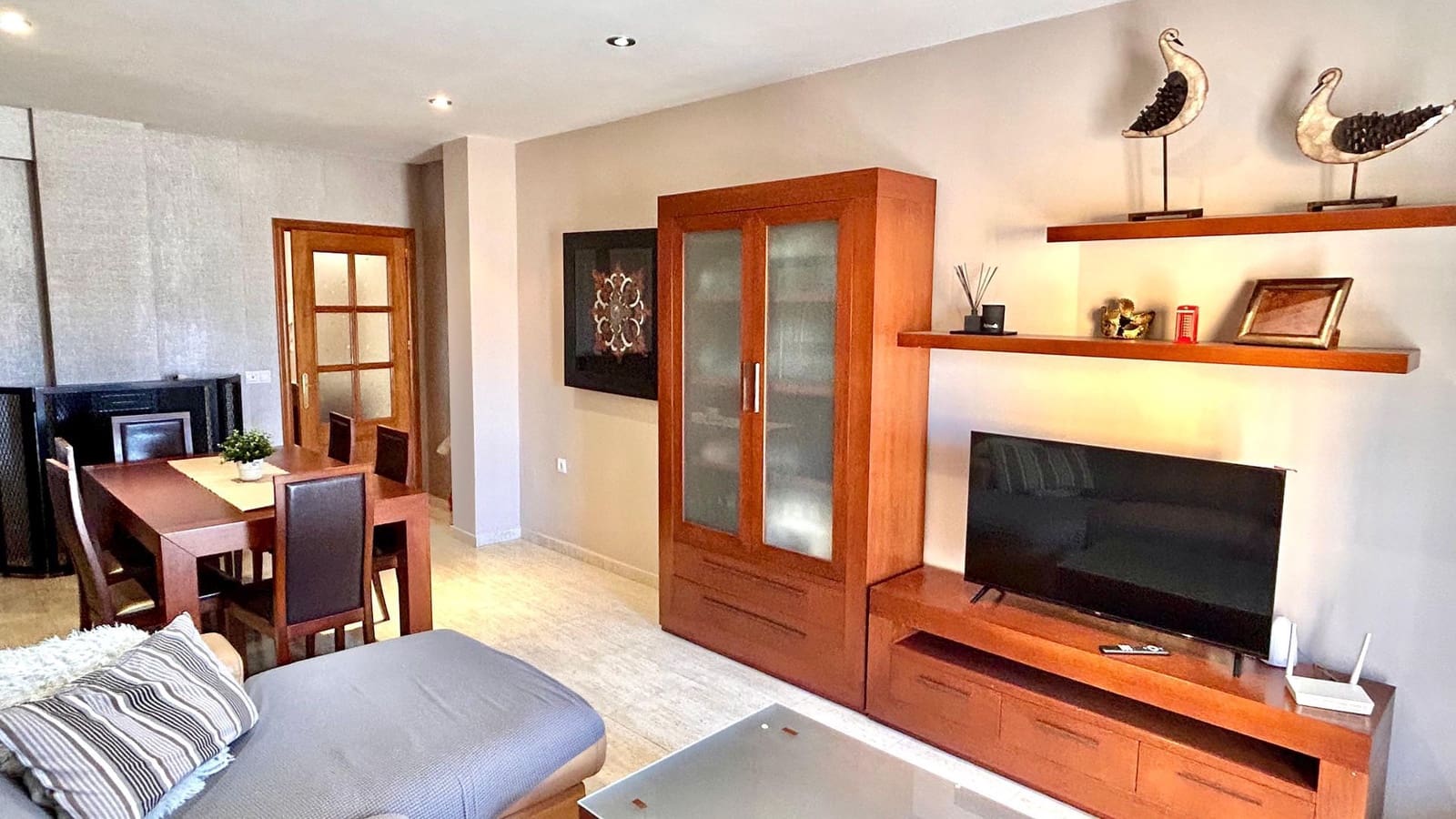 4 soveværelse Lejlighed til leje i Albox med garage - € 700 (Ref: 9385056)