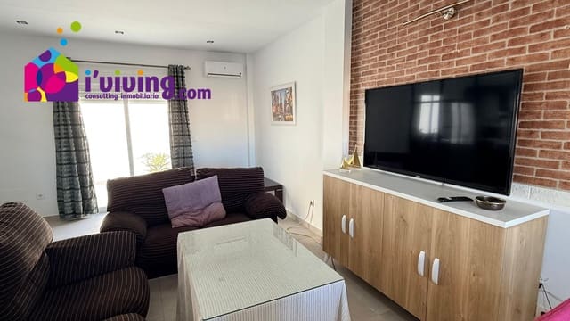 Lejlighed til leje i Albox - € 700 (Ref: 9410457)