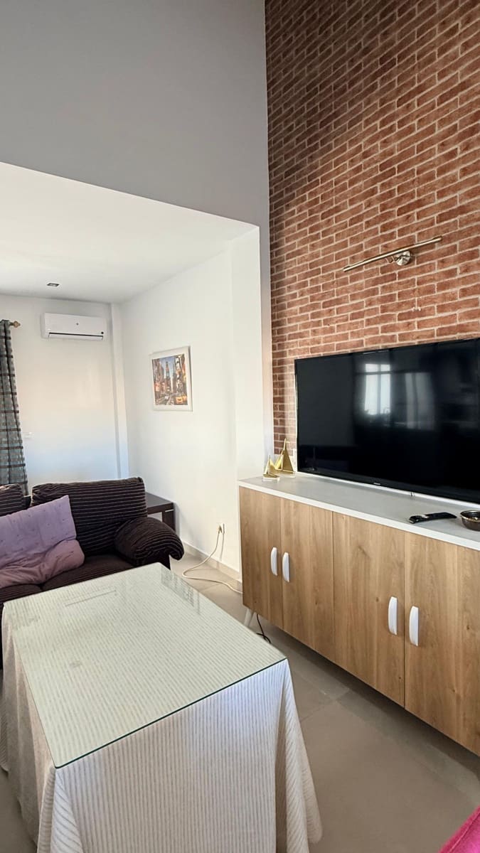 4 makuuhuone Omakotitalo vuokrattavana paikassa Albox - 700 € (Ref: 9410457)