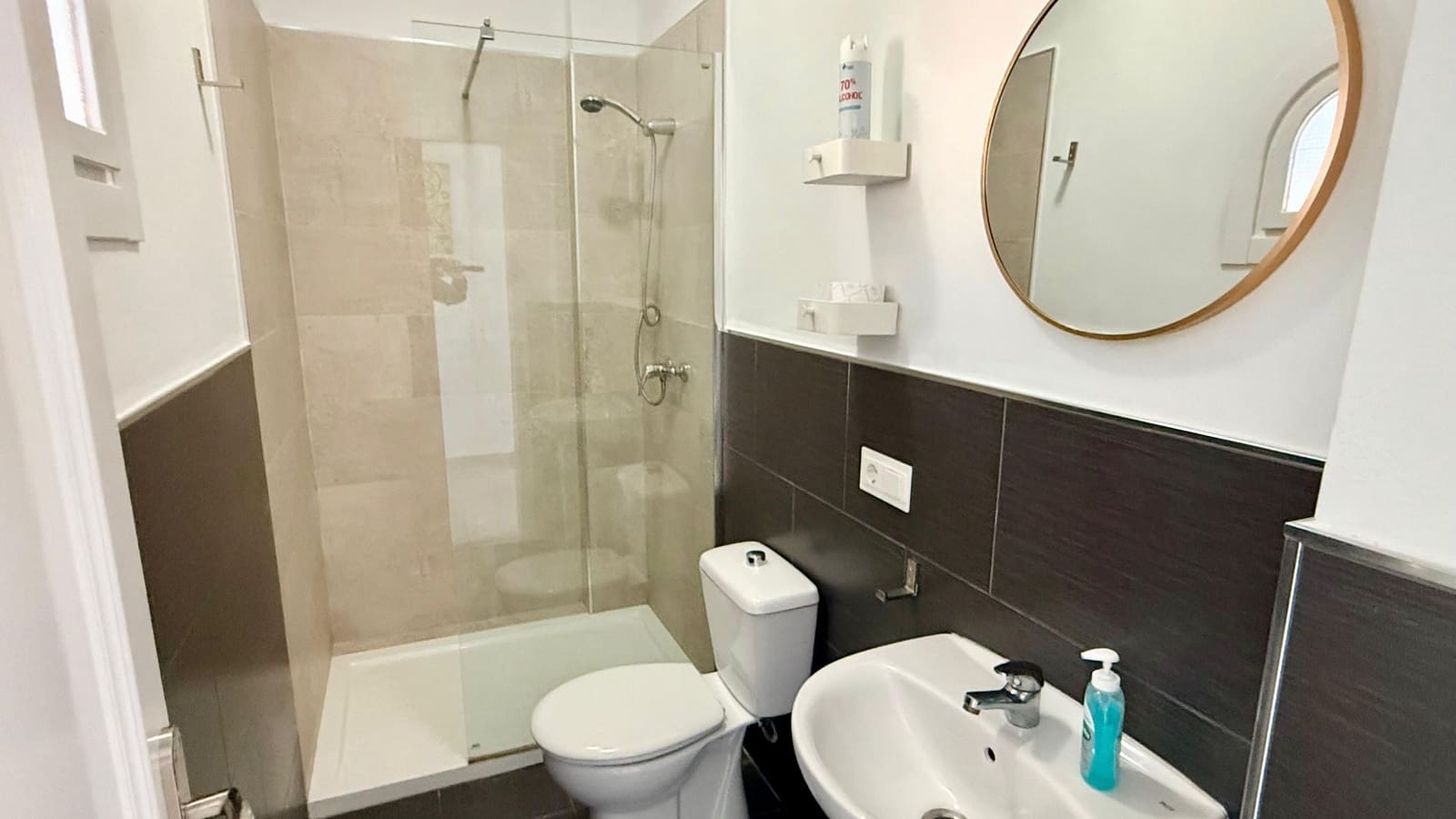 4 makuuhuone Omakotitalo vuokrattavana paikassa Albox - 700 € (Ref: 9410457)