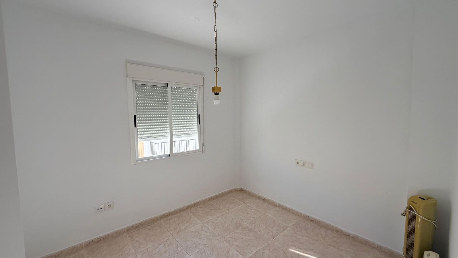 4 makuuhuone Omakotitalo vuokrattavana paikassa Albox - 700 € (Ref: 9410457)