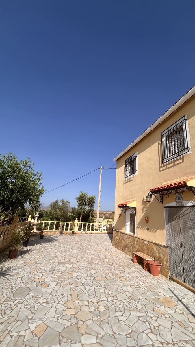 7 soverom Villa til salgs i Albox med garasje - € 299 999 (Ref: 9419401)