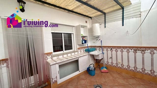 5 makuuhuone Omakotitalo vuokrattavana paikassa Albox - 750 € (Ref: 9500516)