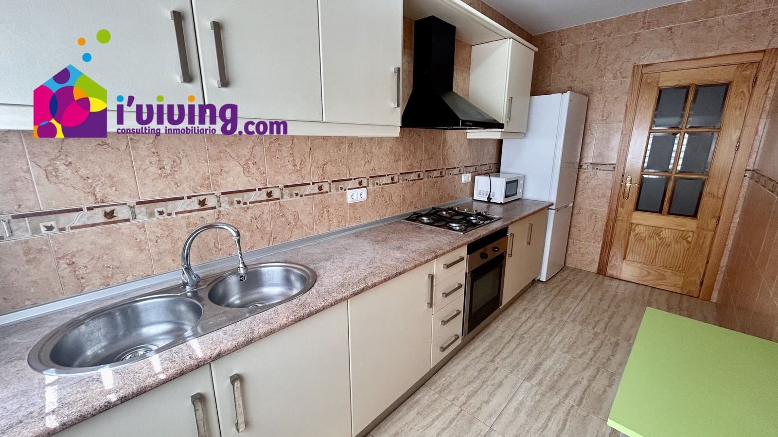3 bedroom Flat for rent in Fines - € 550 (Ref: 9500517)