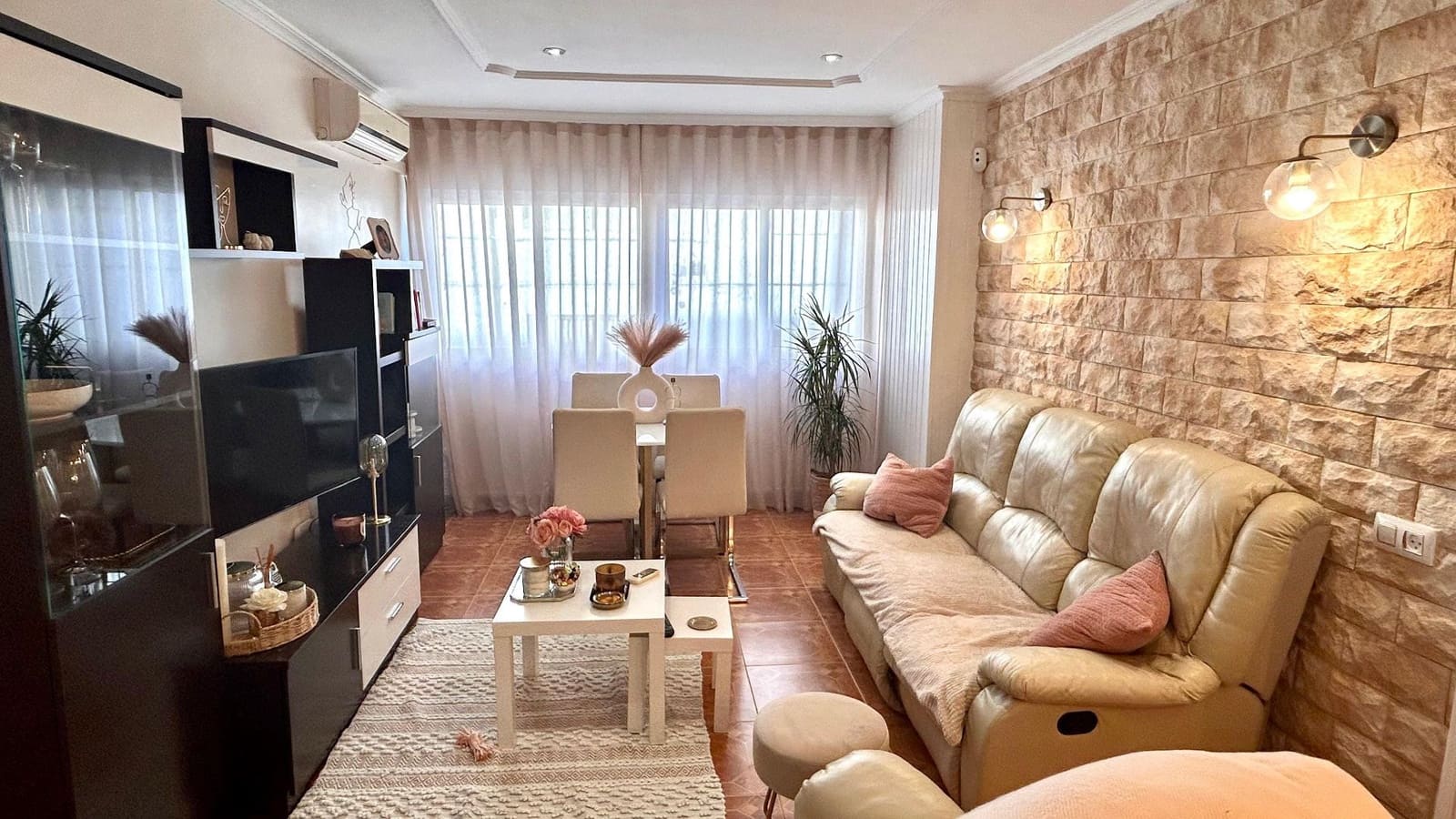 3 soveværelse Lejlighed til salg i Olula del Rio - € 70.000 (Ref: 9500522)