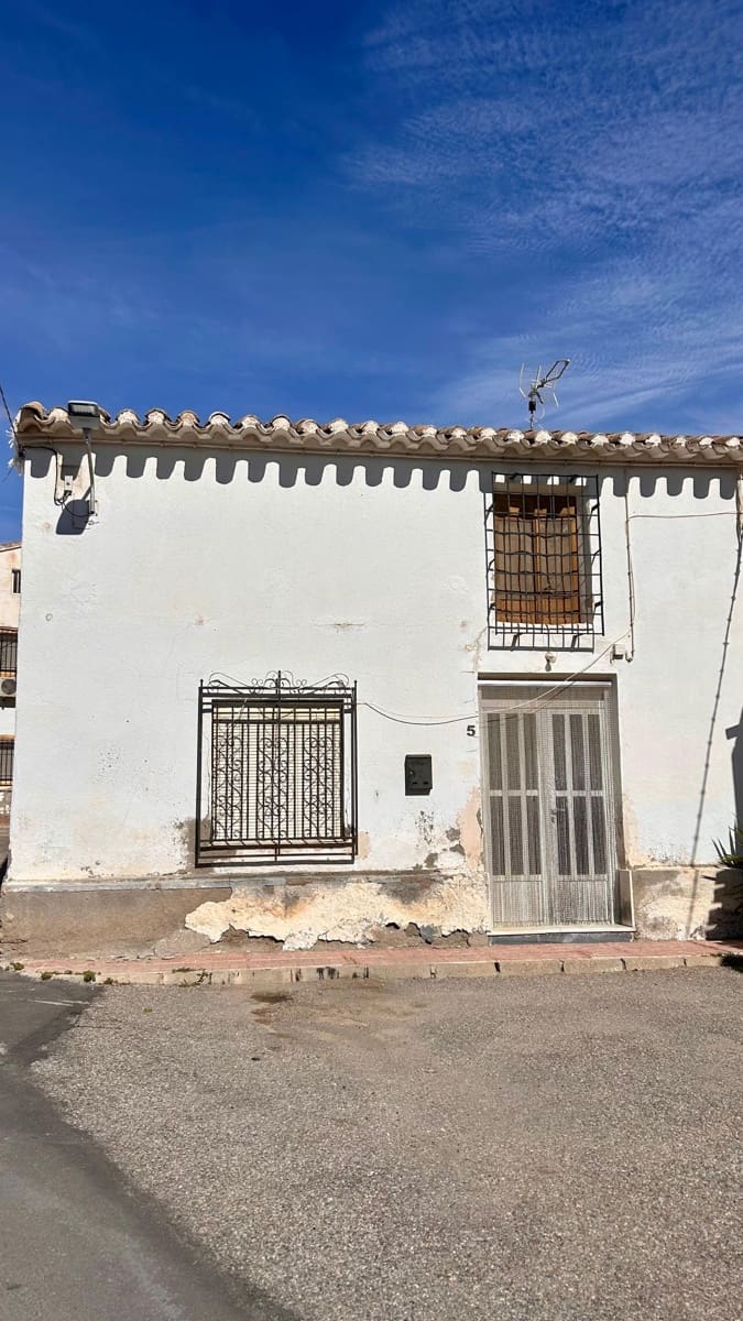 Casa de 3 habitaciones en Llanos de los Olleres en venta - 69.900 € (Ref: 9500523)