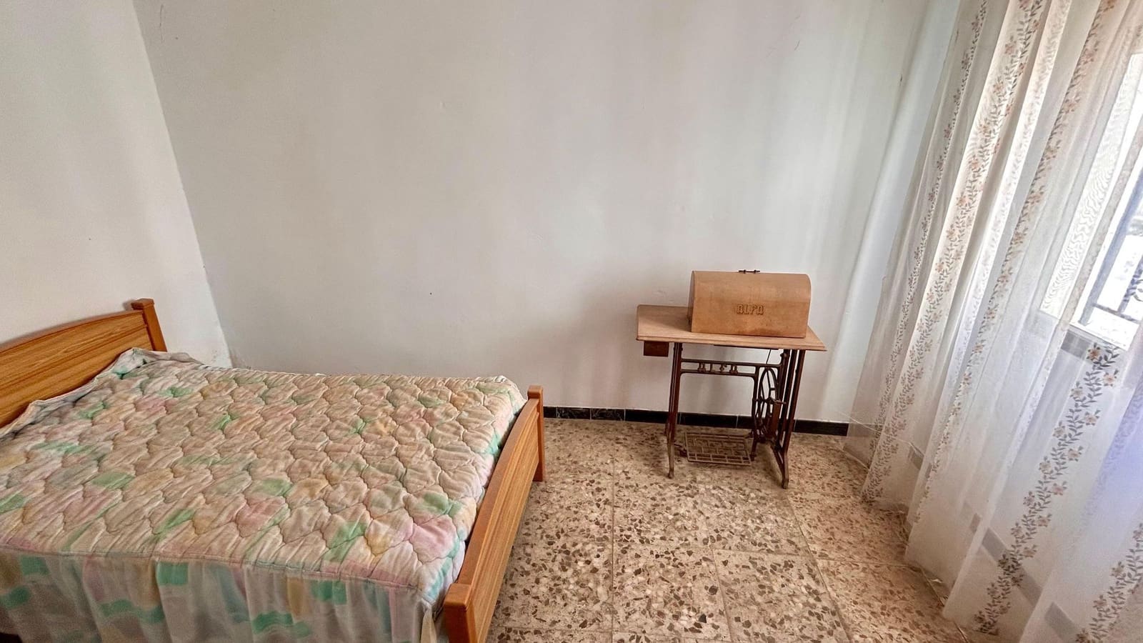 Casa de 3 habitaciones en Llanos de los Olleres en venta - 69.900 € (Ref: 9500523)