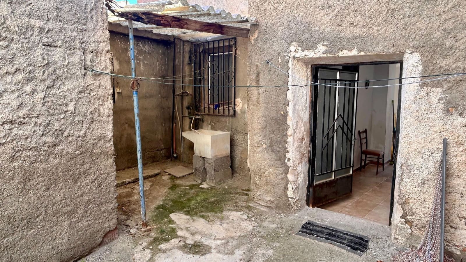 Casa de 3 habitaciones en Llanos de los Olleres en venta - 69.900 € (Ref: 9500523)