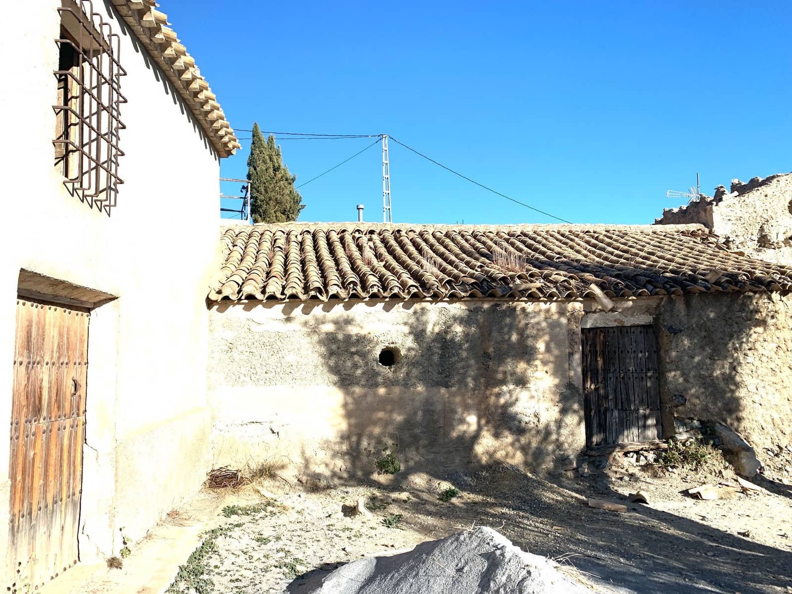 4 bedroom Finca/Country House for sale in Oria - € 35,000 (Ref: 9500547)