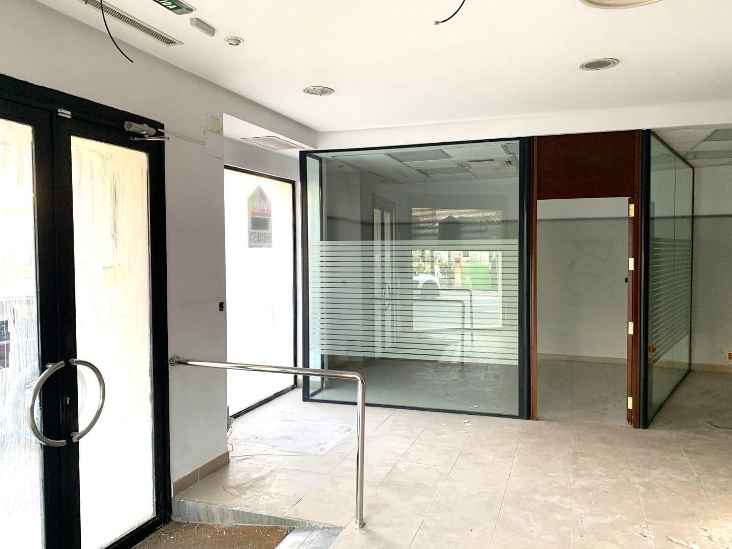 3 quarto Comercial para arrendar em Albox - 700 € (Ref: 9500553)