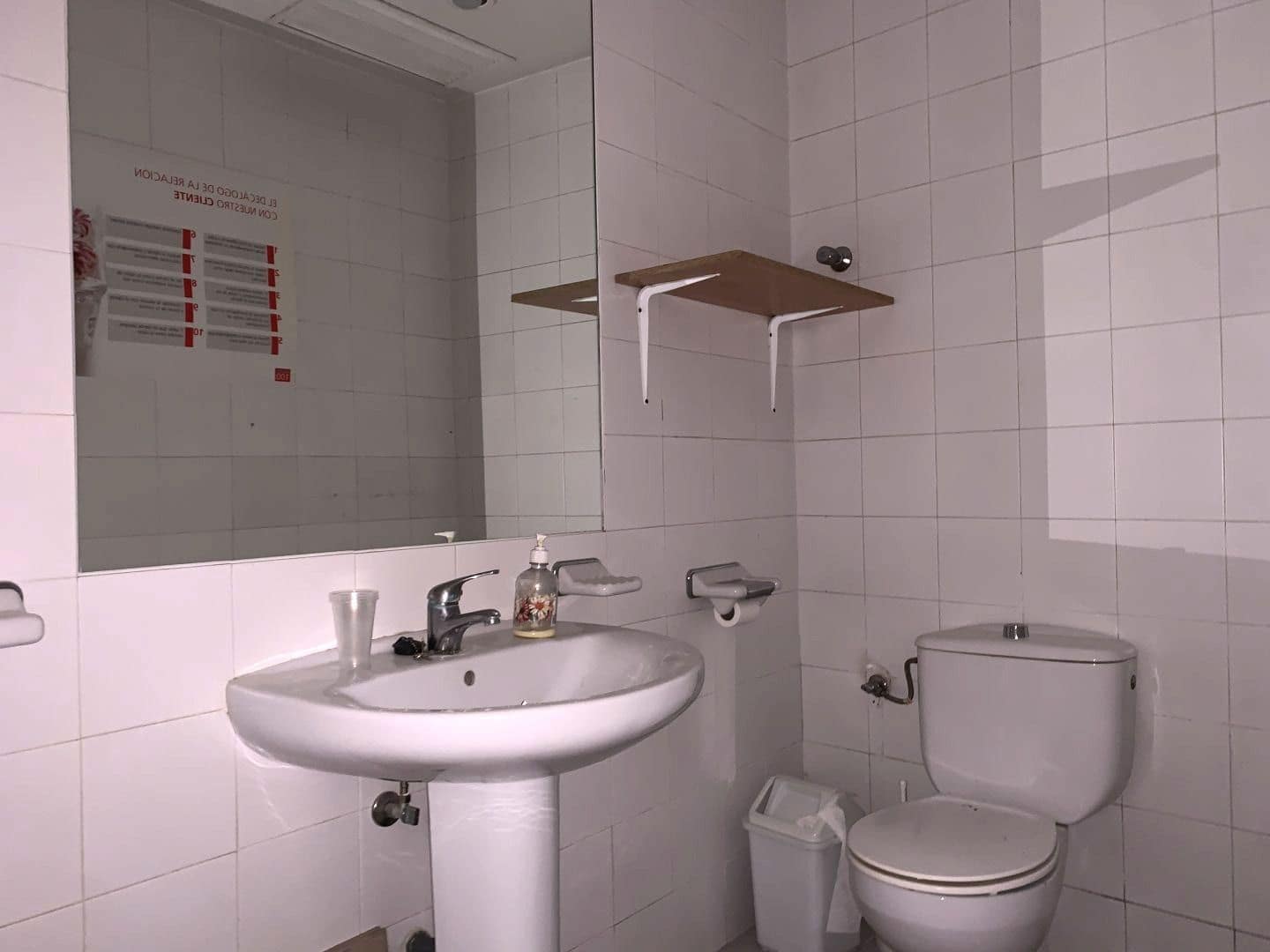 3 quarto Comercial para arrendar em Albox - 700 € (Ref: 9500553)