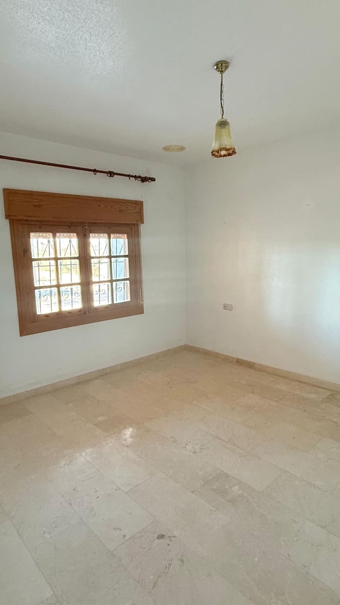 4 makuuhuone Huvila myytävänä paikassa Albox mukana uima-altaan 
autotalli - 220 000 € (Ref: 9500570)