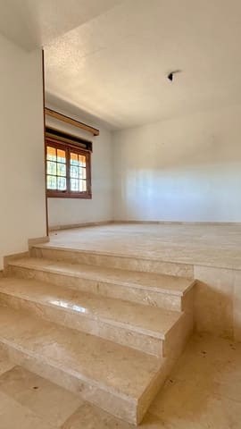 4 makuuhuone Huvila myytävänä paikassa Albox mukana uima-altaan 
autotalli - 220 000 € (Ref: 9500570)