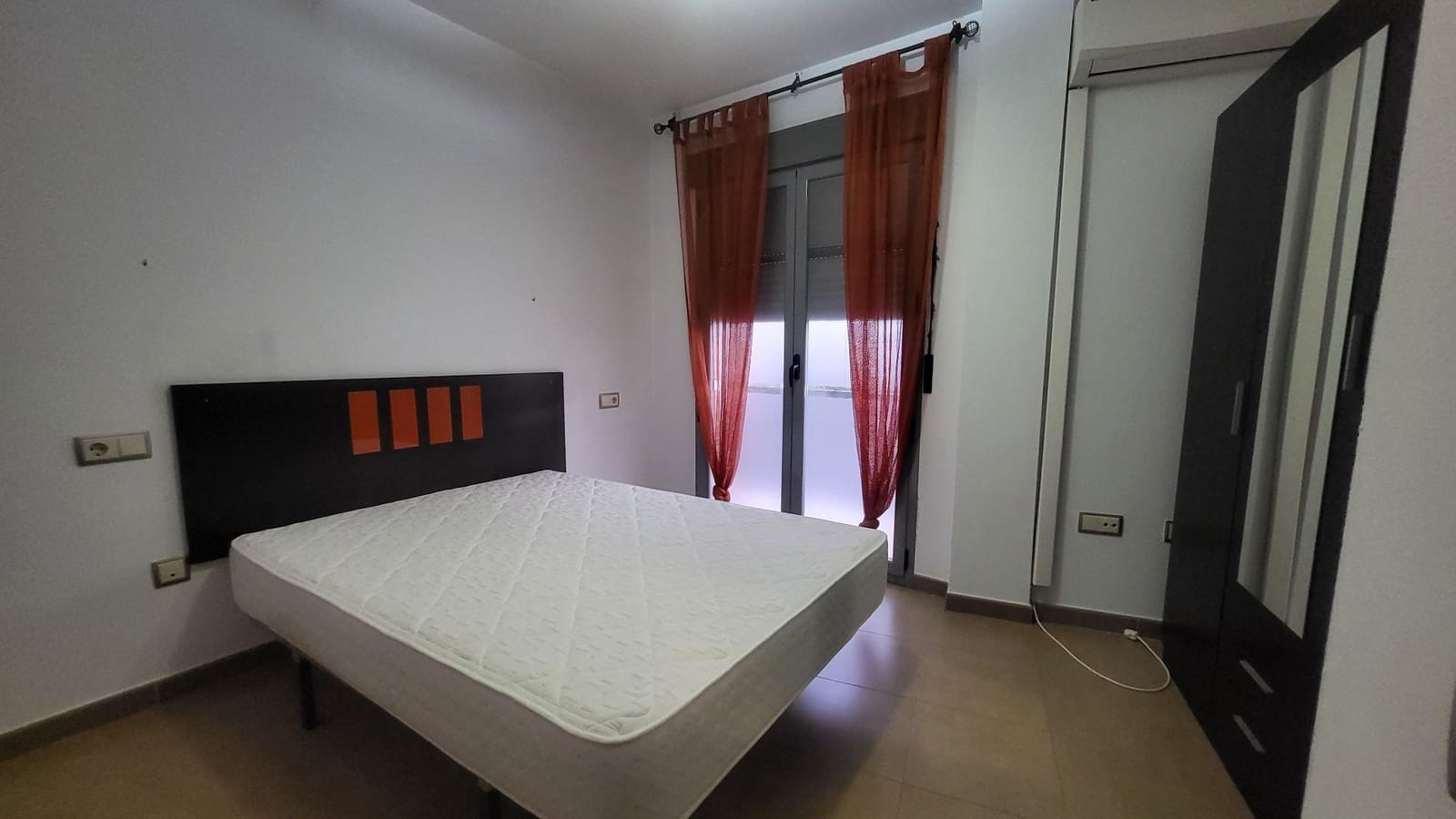 3 makuuhuone Asunto vuokrattavana paikassa Olula del Rio mukana 
autotalli - 550 € (Ref: 9513254)