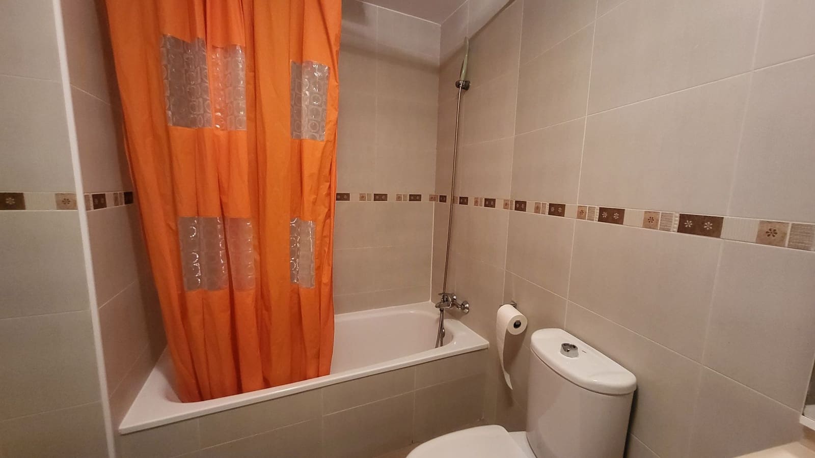 3 makuuhuone Asunto vuokrattavana paikassa Olula del Rio mukana 
autotalli - 550 € (Ref: 9513254)