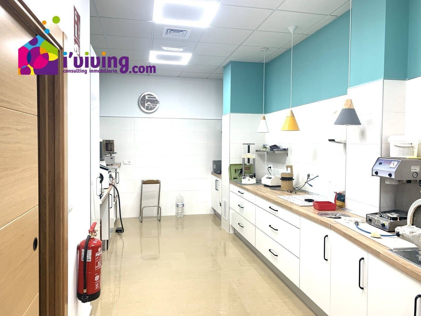 Local Comercial de 4 habitaciones en Albox en alquiler - 500 € (Ref: 9518518)