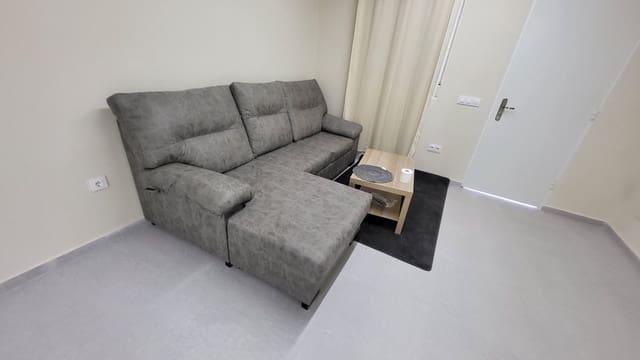 Appartement de 1 chambre à louer à Albox - 450 € (Ref: 9526330)