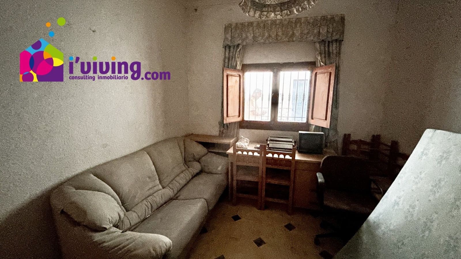 4 bedroom Villa for sale in Fines - € 65,000 (Ref: 9533310)