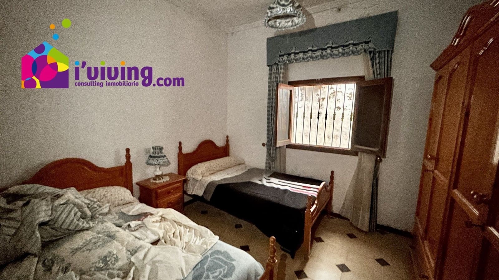 4 bedroom Villa for sale in Fines - € 65,000 (Ref: 9533310)