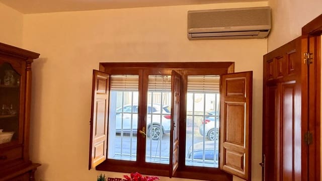 5 soveværelse Villa til salg i Albox - € 139.900 (Ref: 9535583)