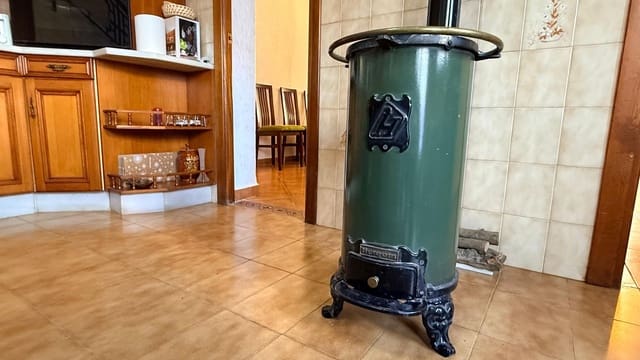 5 soveværelse Villa til salg i Albox - € 139.900 (Ref: 9535583)