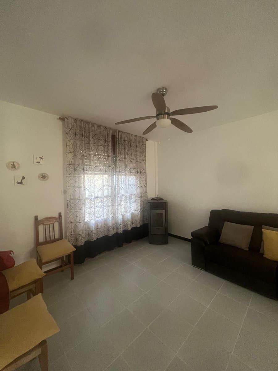 4 soverom Hus til leie i Arboleas med garasje - € 650 (Ref: 9574016)