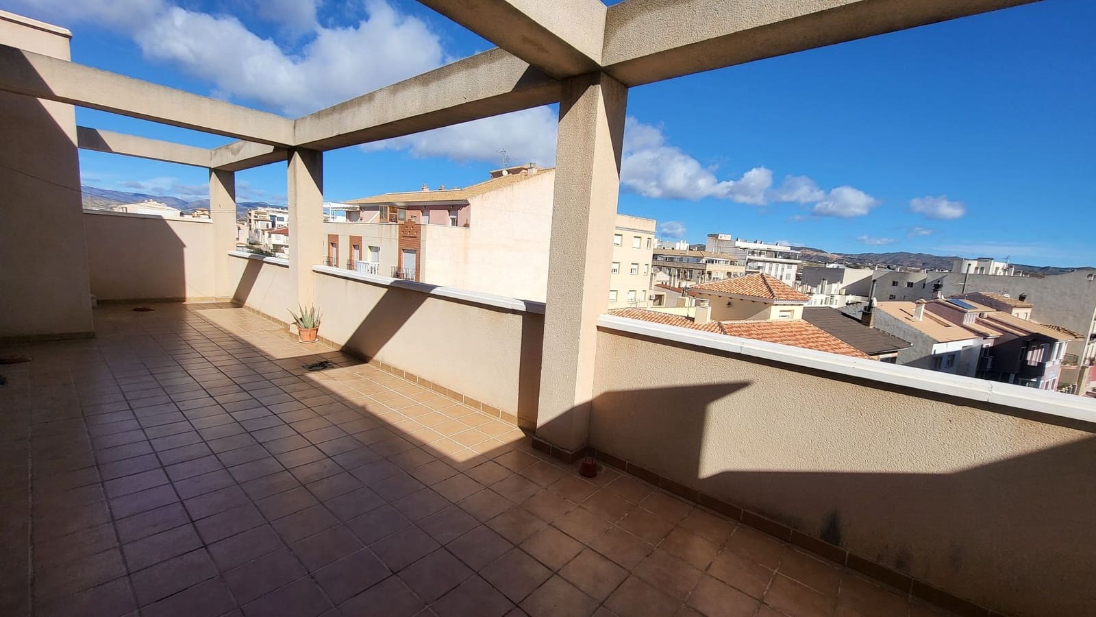 2 Zimmer Penthouse zu vermieten in Albox - 500 € (Ref: 9594738)