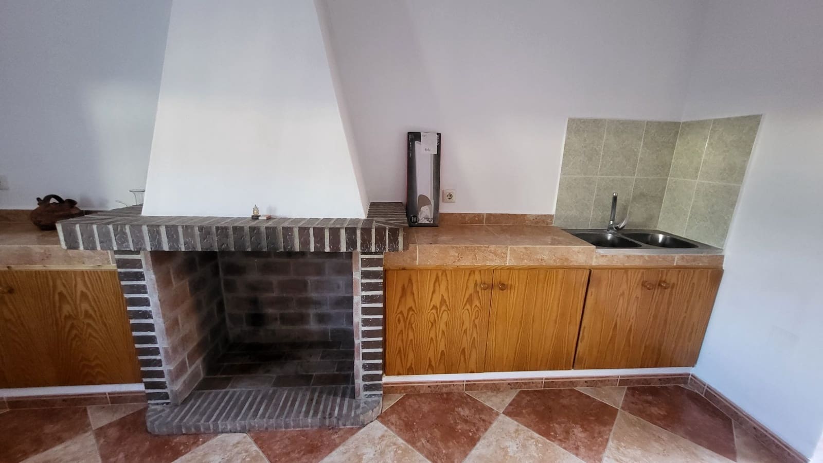 4 slaapkamer Villa te huur in Albox - € 850 (Ref: 9594739)
