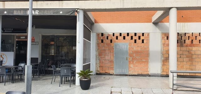 1 soveværelse Erhverv til leje i Olula del Río - € 500 (Ref: 9611143)