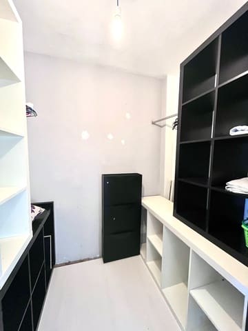 2 slaapkamer Flat te huur in Albox - € 450 (Ref: 9658400)