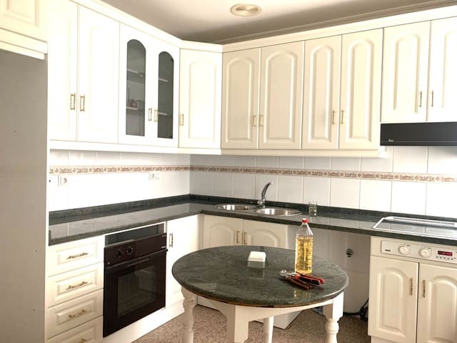 Appartement de 3 chambres à louer à Macael - 500 € (Ref: 9673884)