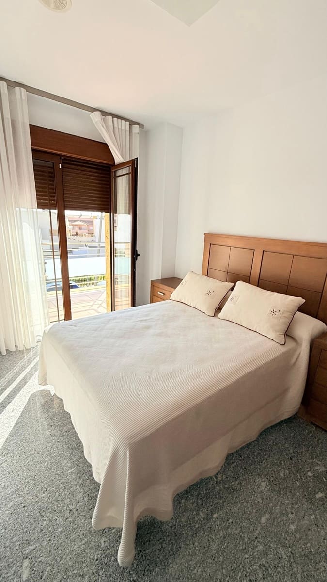 5 bedroom Villa for sale in Olula del Rio with garage - € 299,990 (Ref: 9719674)