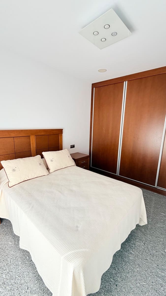 5 bedroom Villa for sale in Olula del Rio with garage - € 299,990 (Ref: 9719674)