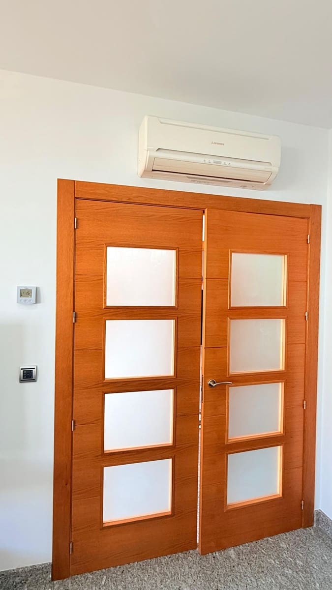 5 bedroom Villa for sale in Olula del Rio with garage - € 299,990 (Ref: 9719674)