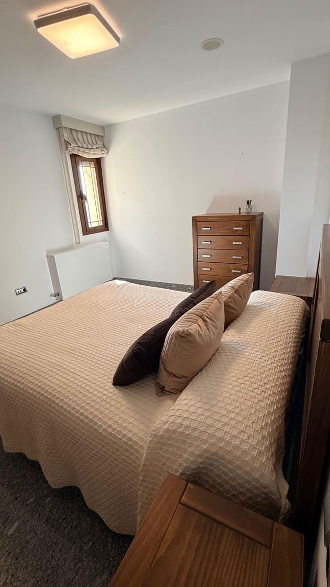 5 bedroom Villa for sale in Olula del Rio with garage - € 299,990 (Ref: 9719674)