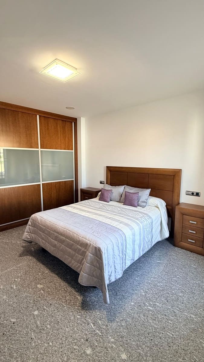 5 bedroom Villa for sale in Olula del Rio with garage - € 299,990 (Ref: 9719674)